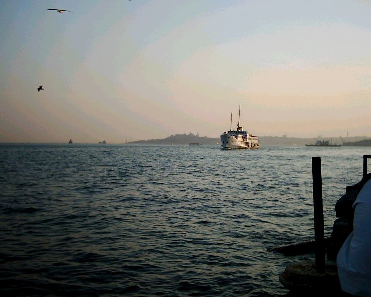 Istanbulda Bogazicinde [Serkan Coşkun]