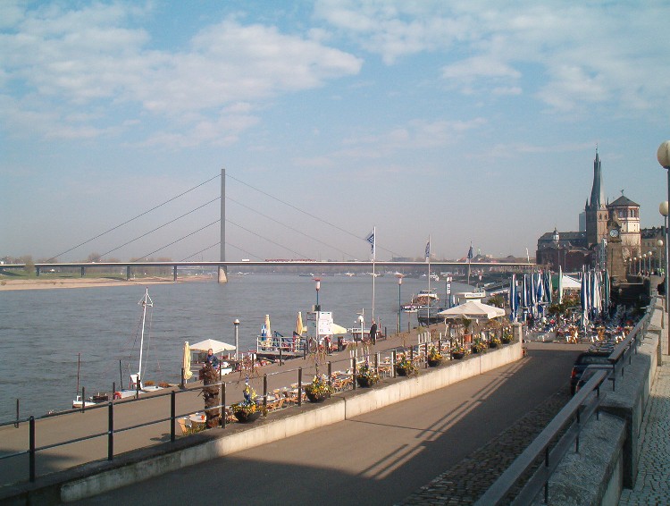 Rhein River [Halit Polat]