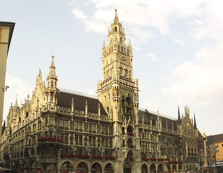 Marien Platz , Munich [Halit Polat]