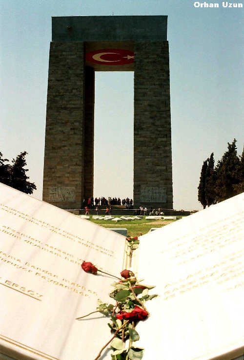 ehitlerimize Sayg [Orhan Uzun]