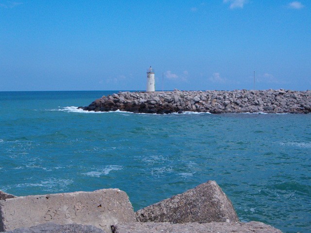 Deniz Feneri [Aydan Ay akmak]