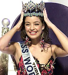 Miss World 2002 Azra Akın