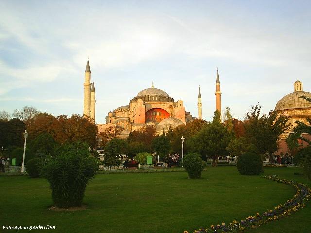 Ayasofya [Ayhan ahinturk]