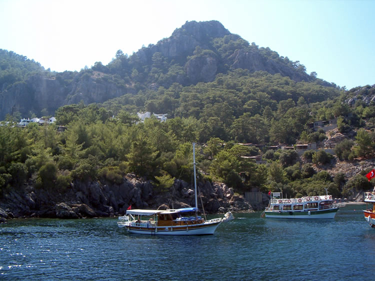 Marmaris Aklar [sa Cem Can]