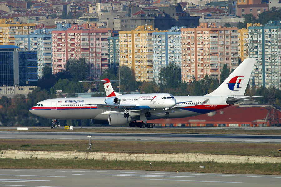 OE-LVF Ataturk Airport